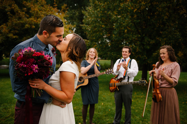 intimate-earthy-wedding