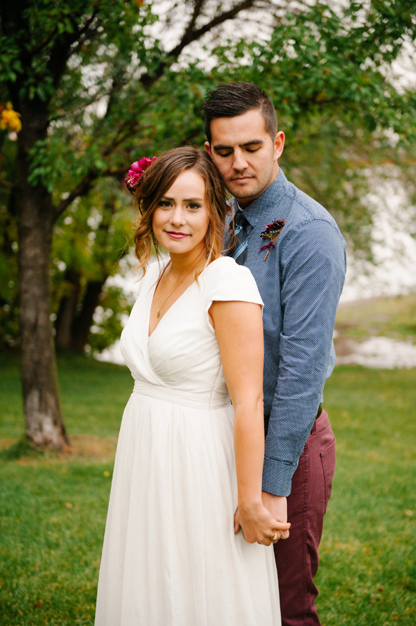 intimate-earthy-wedding