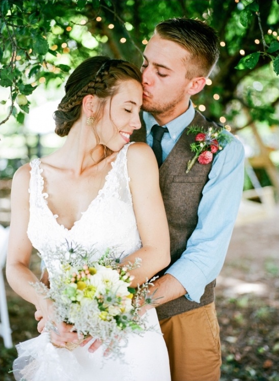 Kentucky Homespun Antique Farm Wedding