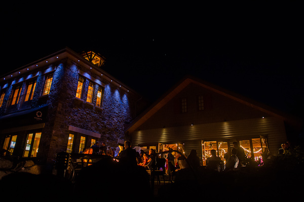 majestic-alberta-mountain-wedding