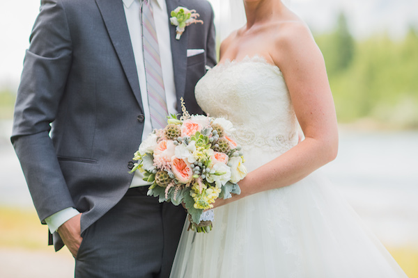 majestic-alberta-mountain-wedding