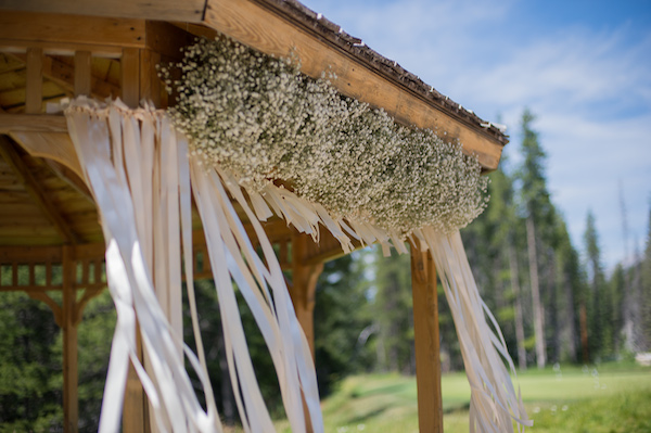 majestic-alberta-mountain-wedding