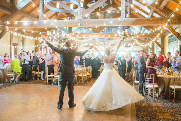 majestic-alberta-mountain-wedding