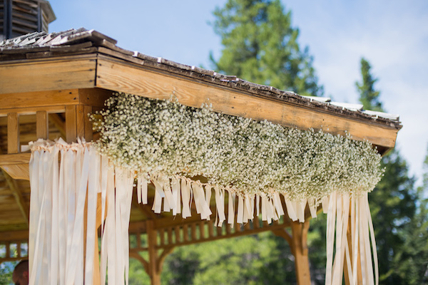 majestic-alberta-mountain-wedding