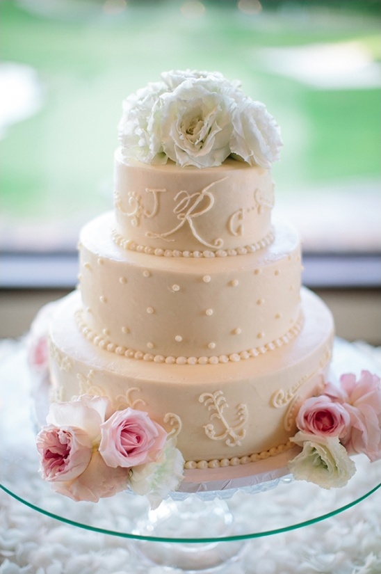 beautiful white wedding cake by Susie Cakes