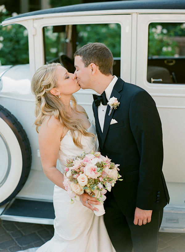 newport-beach-glittery-pink-wedding