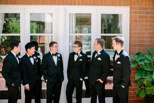 newport-beach-glittery-pink-wedding
