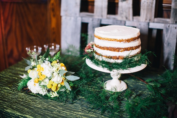 north-carolina-vintage-december-wedding