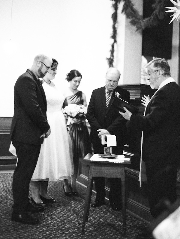 north-carolina-vintage-december-wedding