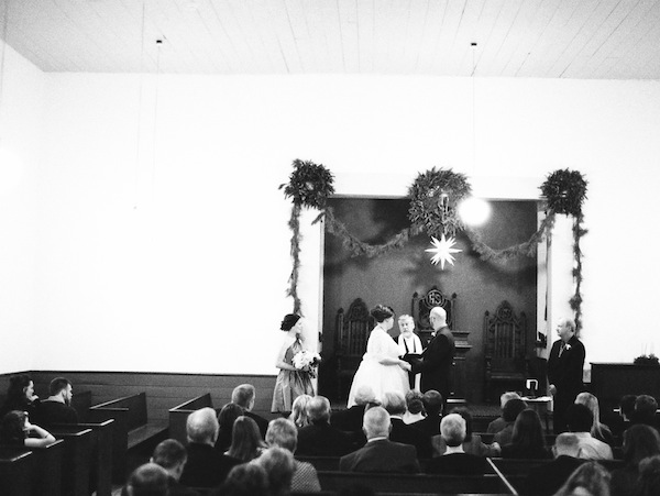 north-carolina-vintage-december-wedding