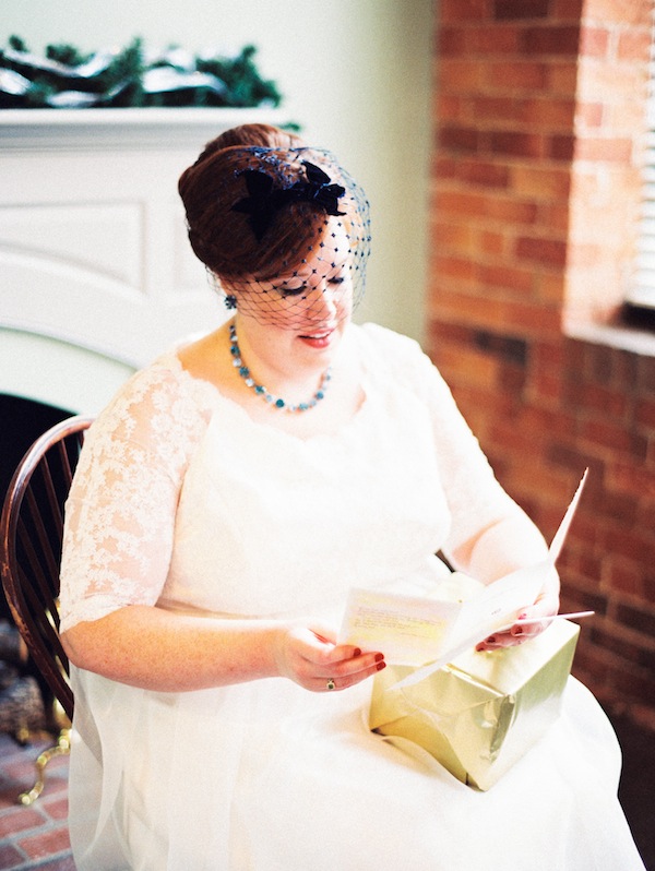 north-carolina-vintage-december-wedding