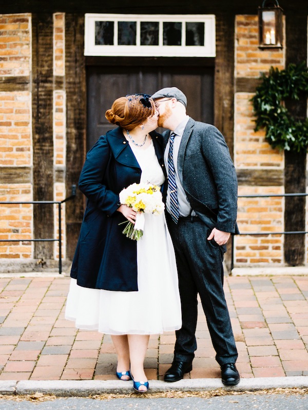 north-carolina-vintage-december-wedding