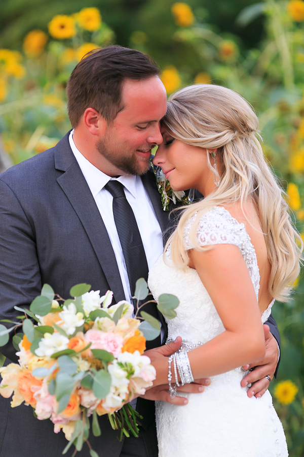 peach-wedding-in-colorado-wine-country
