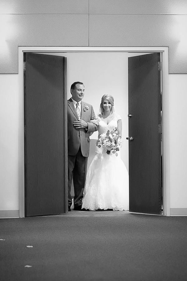 peach-wedding-in-colorado-wine-country