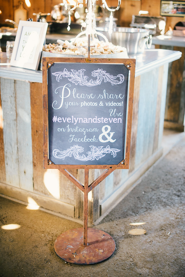 rustic-romance-wedding-at-the-dana
