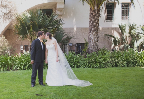 santa-barbara-yellow-and-gray-wedding