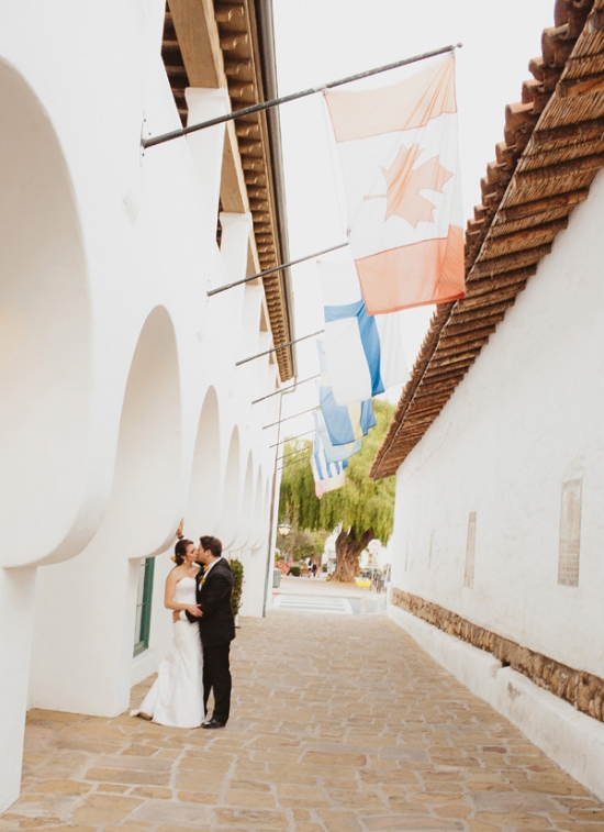santa-barbara-yellow-and-gray-wedding