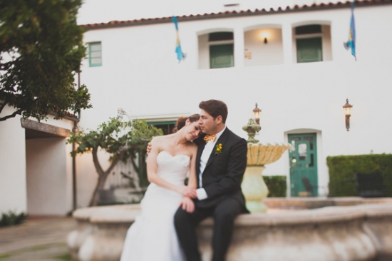 santa-barbara-yellow-and-gray-wedding