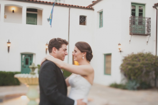 santa-barbara-yellow-and-gray-wedding