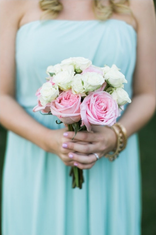 pink an white rose bouquet