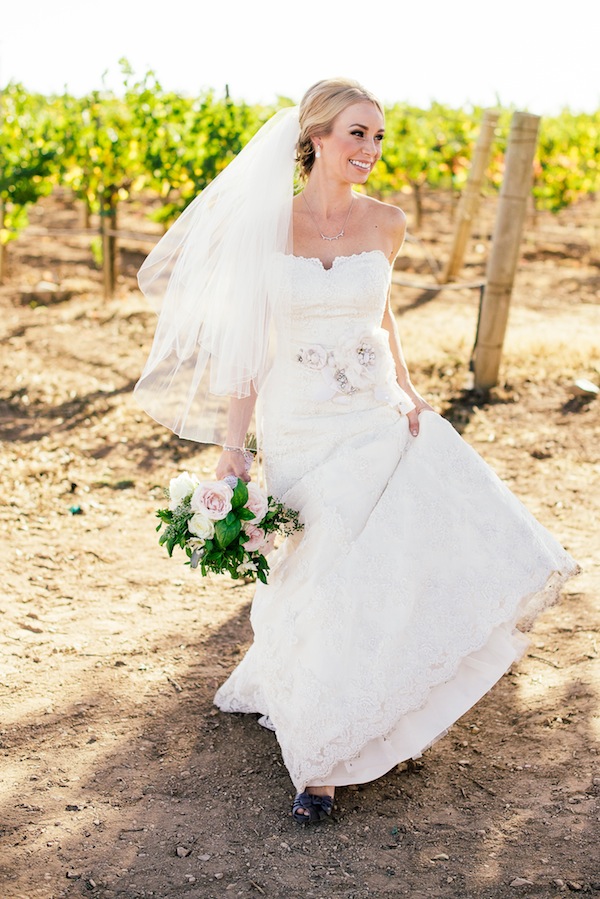 shabby-chic-winery-wedding