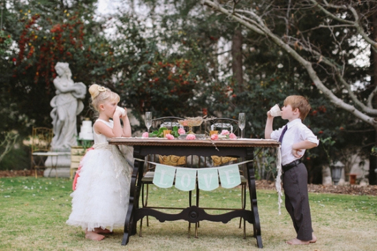 sweet-heirloom-garden-wedding