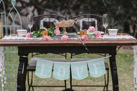 sweet-heirloom-garden-wedding