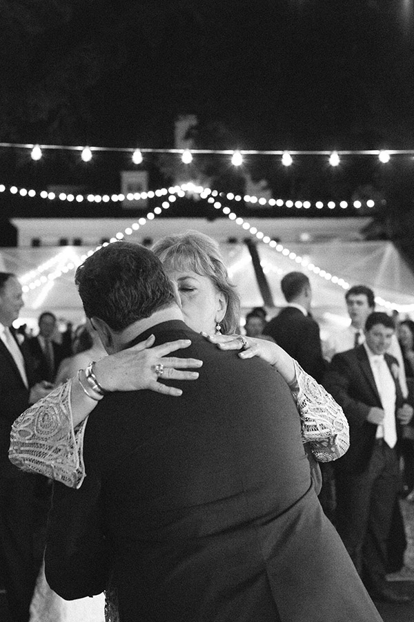traditional-southern-glam-wedding