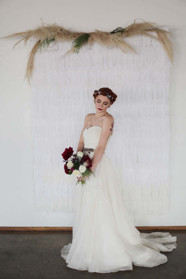 white-red-and-silver-wedding-ideas