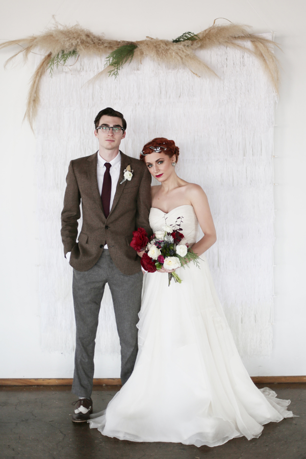 white-red-and-silver-wedding-ideas