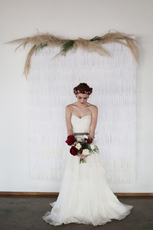 white-red-and-silver-wedding-ideas