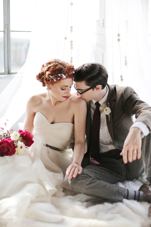 white-red-and-silver-wedding-ideas