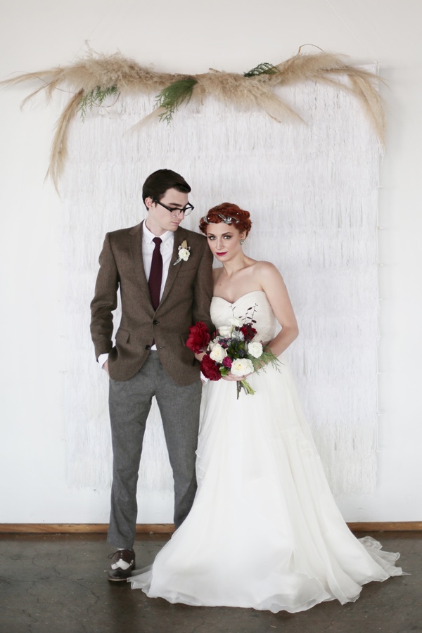 white-red-and-silver-wedding-ideas