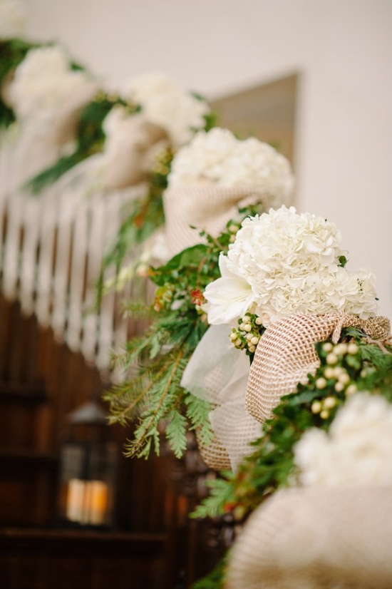 blue-and-ivory-shabby-chic-wedding