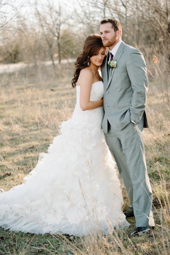 blue-and-ivory-shabby-chic-wedding