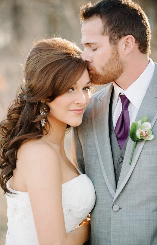blue-and-ivory-shabby-chic-wedding