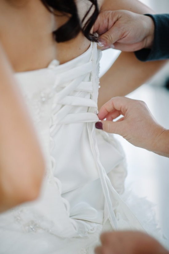 blue-and-ivory-shabby-chic-wedding