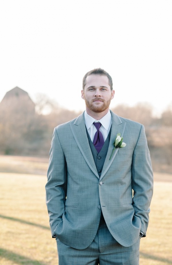 blue-and-ivory-shabby-chic-wedding