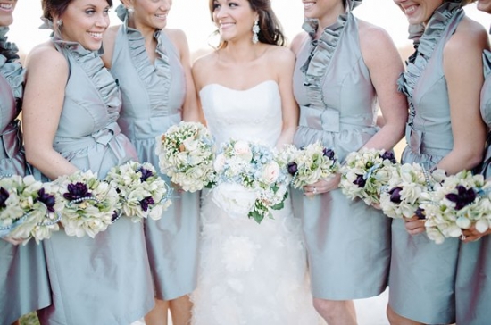 blue-and-ivory-shabby-chic-wedding
