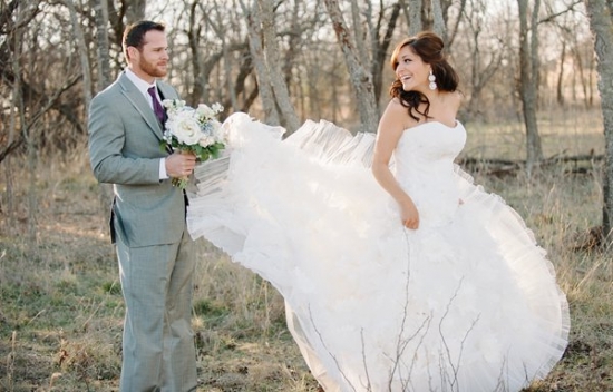 blue-and-ivory-shabby-chic-wedding
