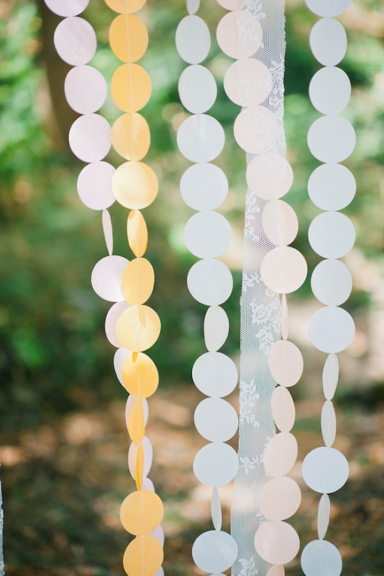 breezy-beautiful-picnic-wedding