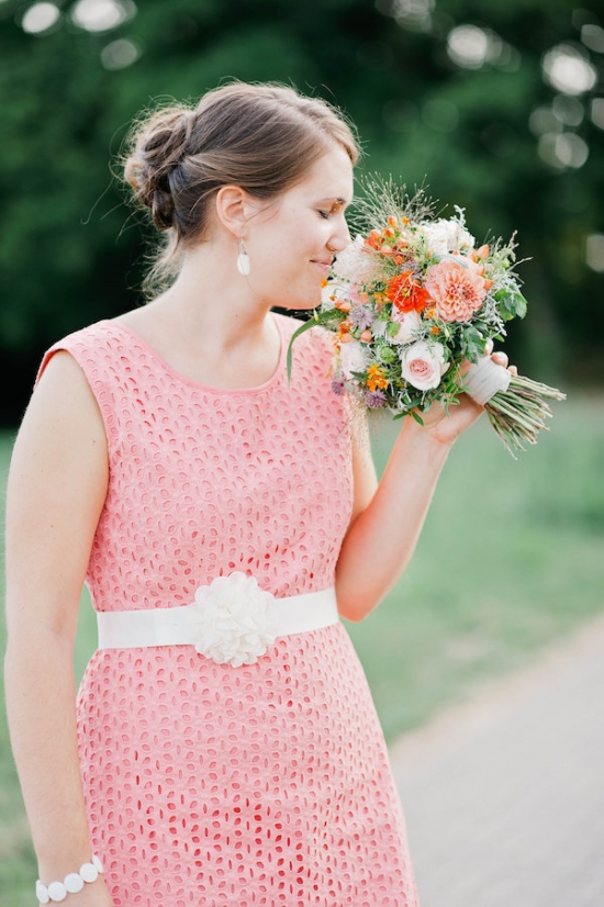 breezy-beautiful-picnic-wedding
