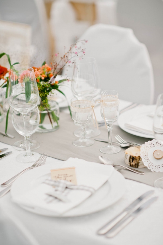 breezy-beautiful-picnic-wedding