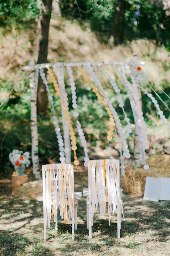 breezy-beautiful-picnic-wedding
