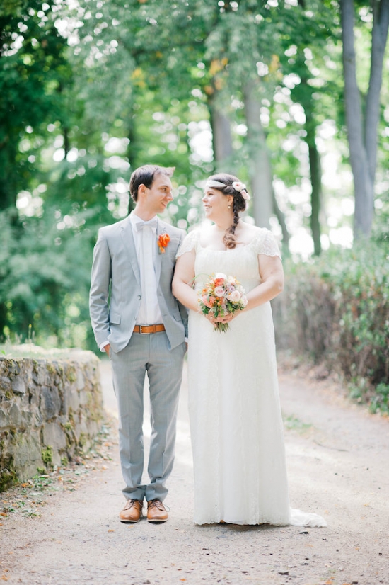 breezy-beautiful-picnic-wedding