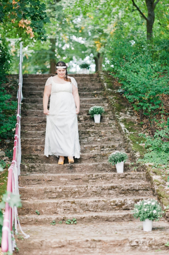 breezy-beautiful-picnic-wedding
