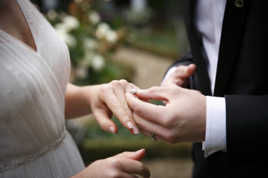 english-garden-wedding-ideas-inspired