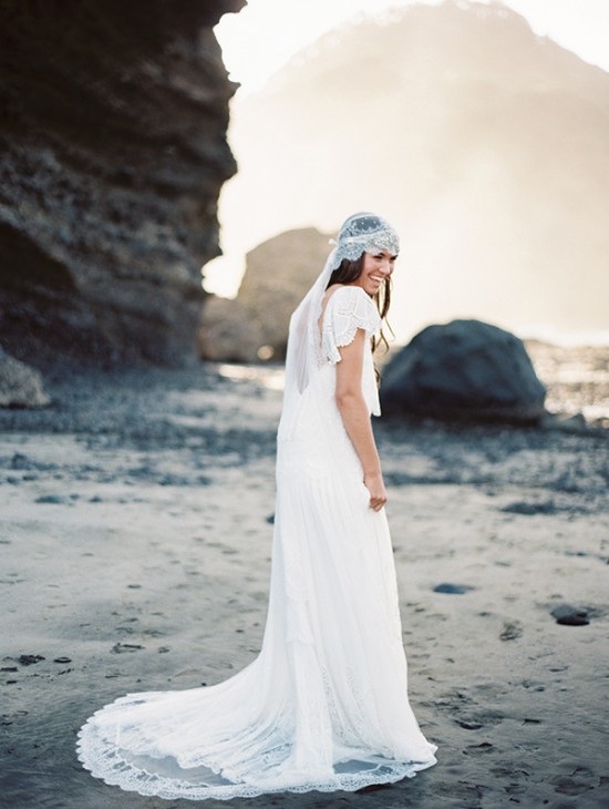 magnolia-rouge-newest-issue-beach