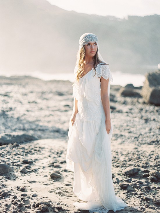 magnolia-rouge-newest-issue-beach
