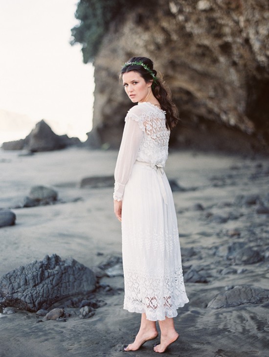 magnolia-rouge-newest-issue-beach